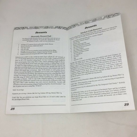 The Pampered Chef Seasons Best Recipe Collection Cookbook 1999 Fall Winter - Picture 7 of 7